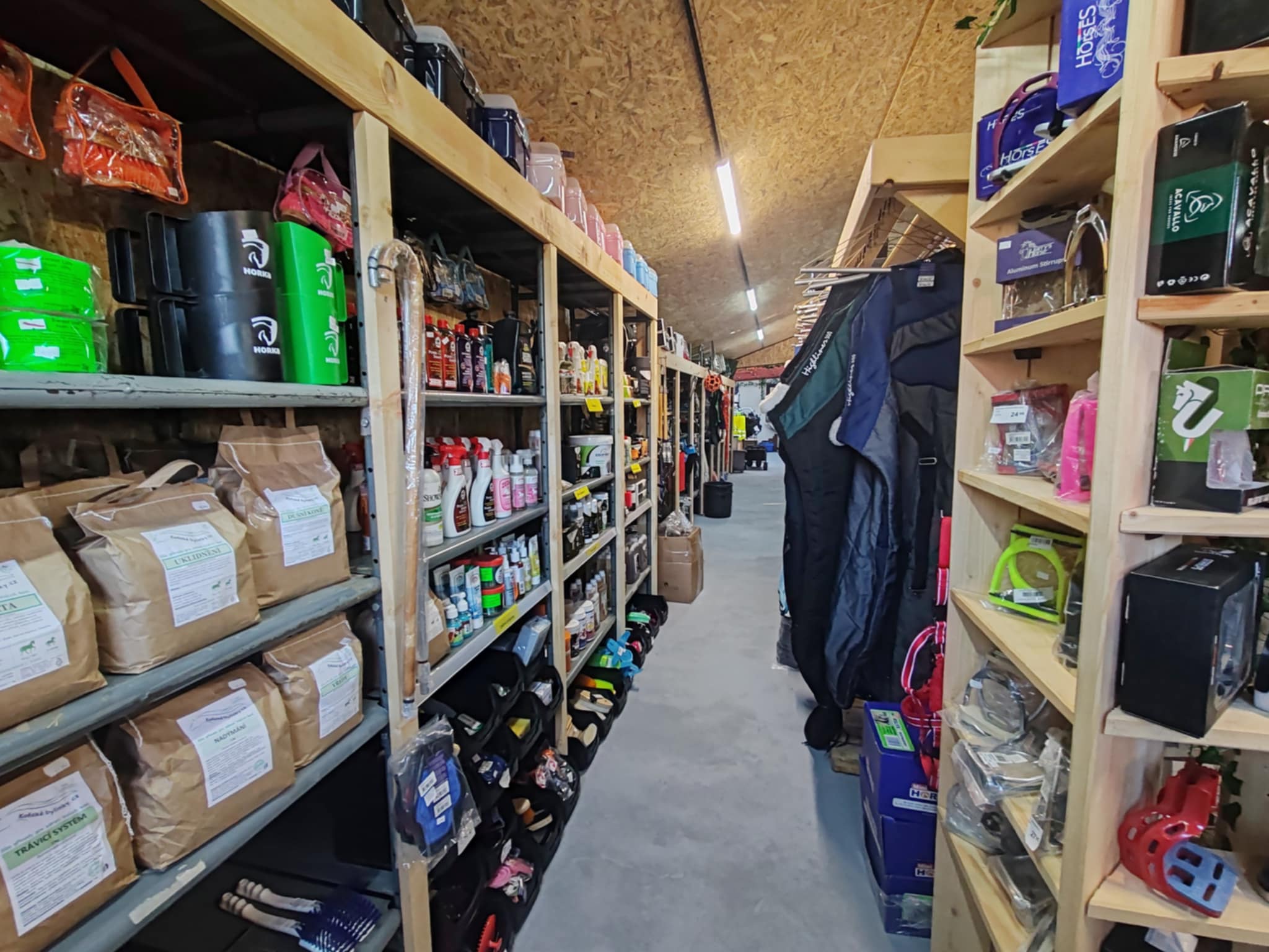 a802c462-da7a-40e0-8d1f-03363358298f